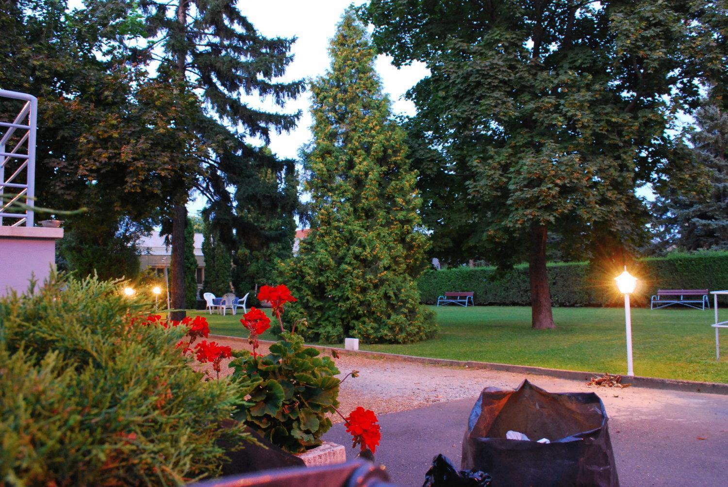 Samson Apartment Hajduszoboszlo Bagian luar foto